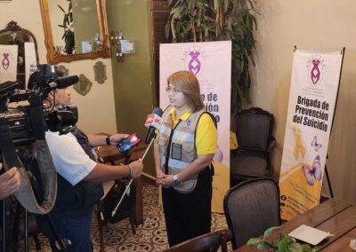 Foto de Investidura Chaleco Matamoros Brigada de Prevencion del Suicidio